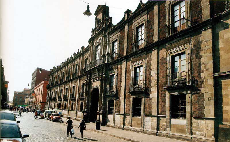 Museo Nacional de las Culturas, durante la Colonia albergó la primera Casa de Moneda. 