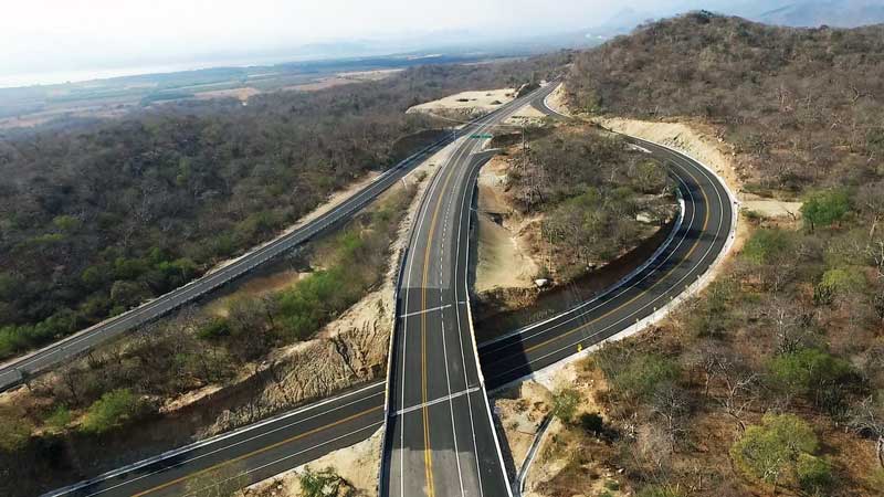 Las ampliaciones realizadas en la carretera Oaxaca-Istmo finalizarán en noviembre de 2016. El tramo II, tercera etapa 
tiene una longitud de 100.4 km.