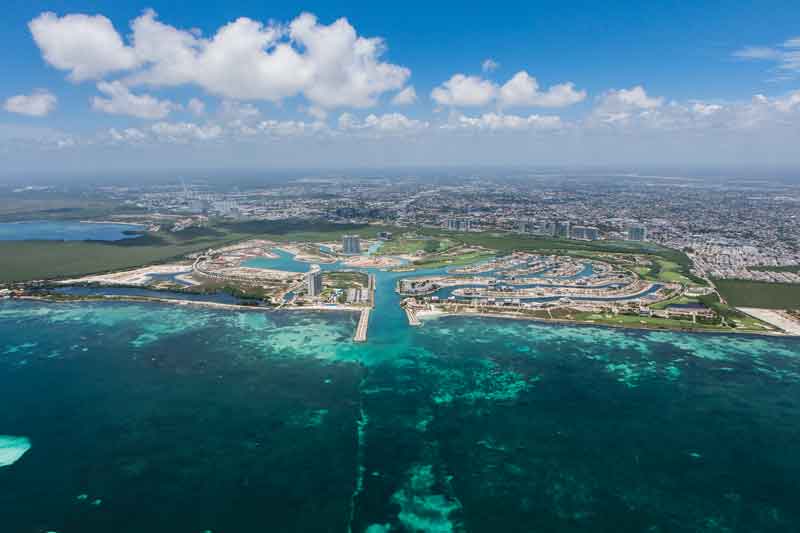 Puerto Cancún, el nuevo centro urbano al mar de Cancún.
