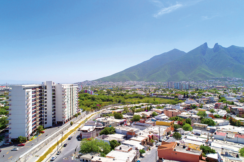 Real Estate Market, Monterrey, Nivel 11 ubicado al sur de la ciudad.