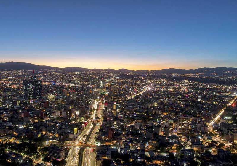 Real Estate,Real Estate Market &amp;amp; Lifestyle,Real Estate México,Smart Cities,El sector de la construcción: motor para el progreso de la Ciudad, Vista panorámica de la CDMX.