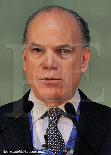 Luis Emilio Velutini, presidente del Fondo de Valores Inmobiliarios en Venezuela