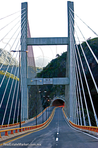 Puente Carrizo es parte de los 230 kilómetros que enlazan al Pacífico y al Golfo de México