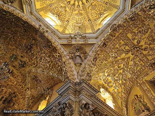 Retablos de la capilla del rosario de Puebla