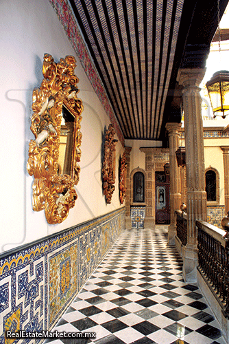Sanborns Azulejos, ubicado en el Centro Histórico