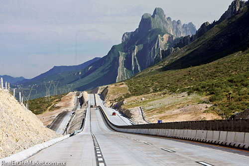 Autopista Saltillo - Monterrey