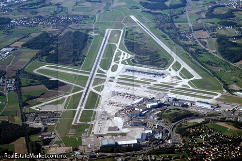 El aeropuerto se ubica a 29 kilómetros del centro de Munich, capital de Baviera