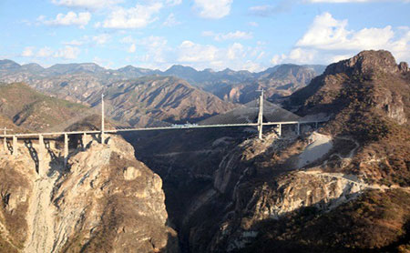 CMIC entregó el Premio Lieberman al Puente Baluarte