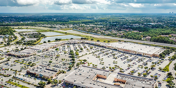Kimco Realty adquiere Waterford Lakes Town Center en Orlando por 322 mdd