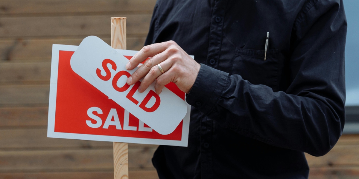 El valor comercial es la referencia clave para fijar precios y calcular impuestos inmobiliarios.