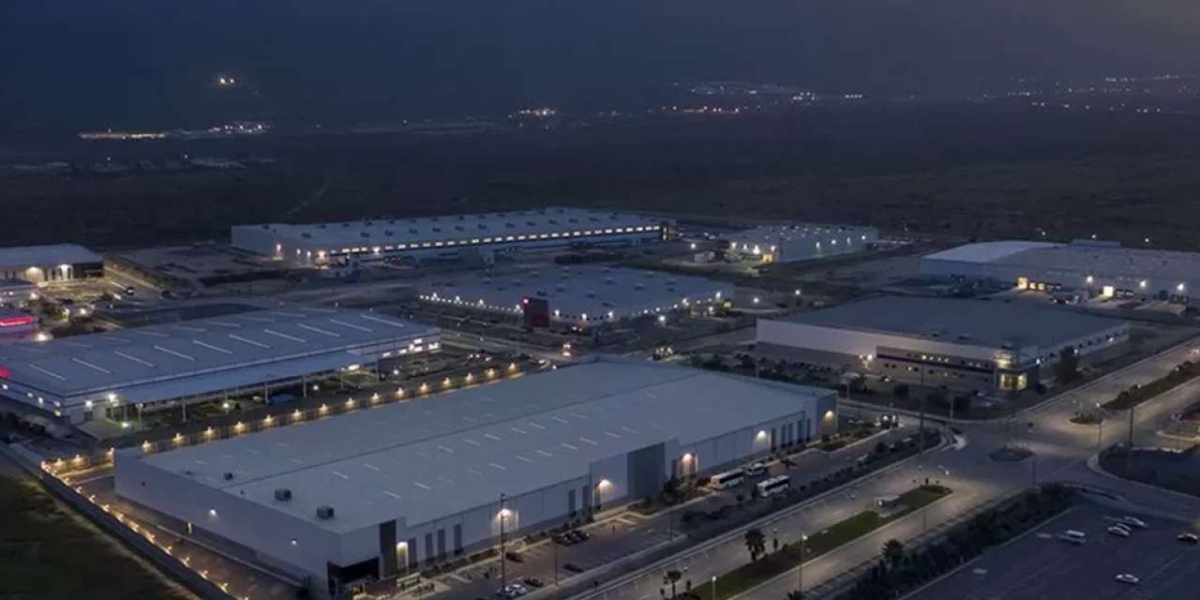 Mercado inmobiliario industrial con inventario récord y vacancia en aumento