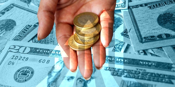 Peso gana 0.17% ante un dólar débil y posible recorte de tasas de la Fed