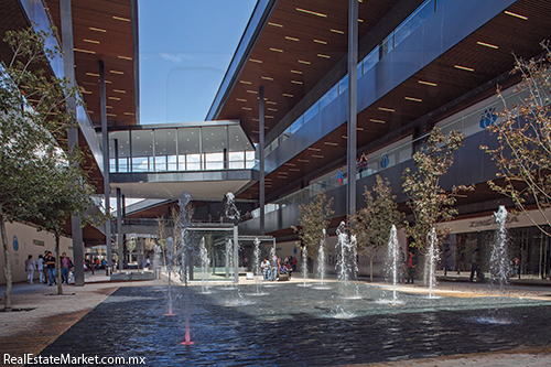 Antea Lifestyle Center, Querétaro.