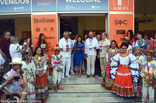 Lic. Miguel Ángel Lemus, Lic. Catalina Ruíz Ruíz, Lic. Antonio Hanna Grayeb