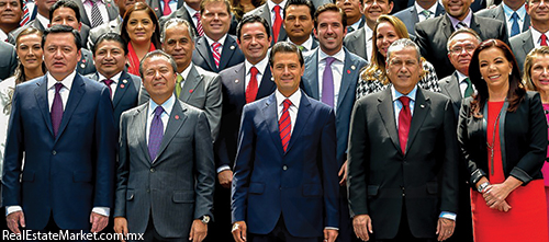 Miguel Ángel Osorio Chong, César Camacho Quiroz, Enrique Peña Nieto, Manlio Fabio Beltrones y Carolina Monroy.