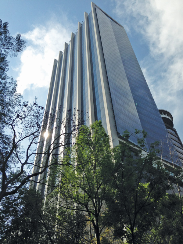 Torre Latino en Paseo de la Reforma.