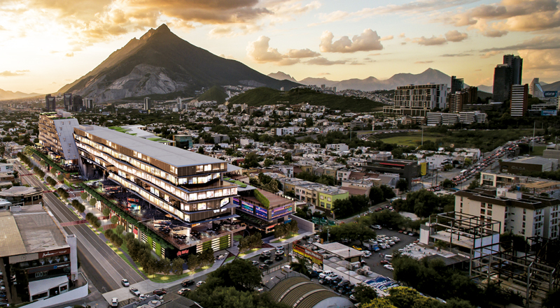 Punto Valle, uso mixto en San Pedro Garza García, NL, con 20,000 m2 de oficinas en 5 niveles.