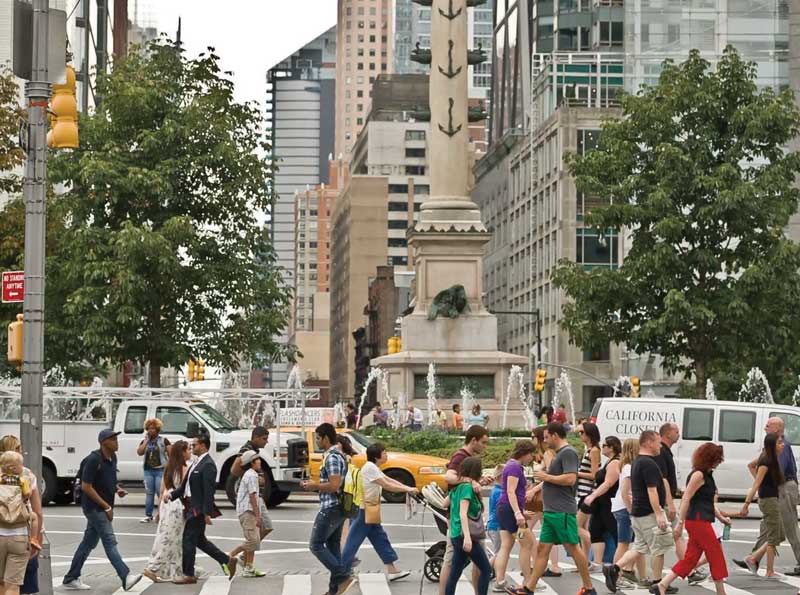 Las políticas públicas buscan priorizar la movilidad peatonal.