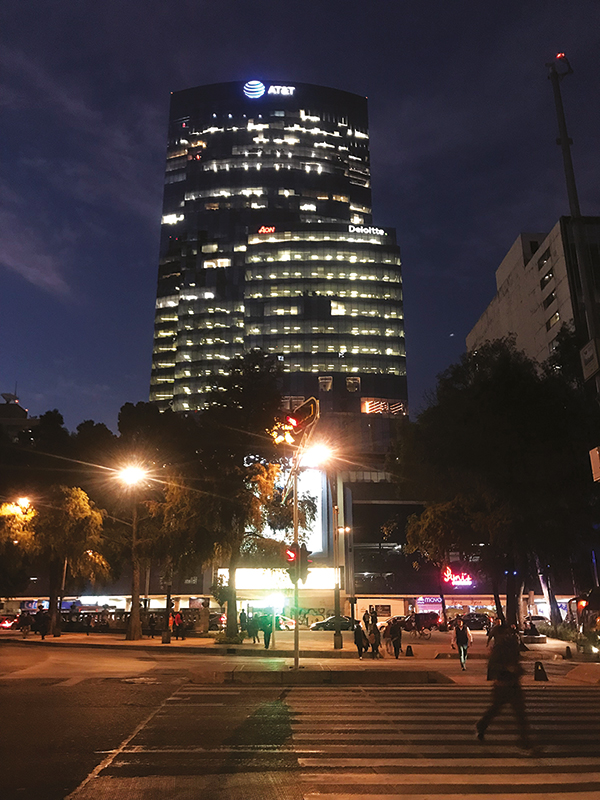 Real Estate Market, Monterrey, En el Corredor Reforma se ubican 76% de los proyectos de oficinas.
