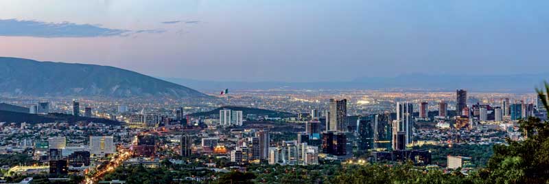 Real Estate Market &amp;amp; Lifestyle,Real Estate,Crédito Hipotecario,Efectos por los cambios de sedes gubernamentales,Enrique Téllez, Director General de Desarrolladora del Parque y Tesorero del <br />Comité Ejecutivo de la Asociación de Desarrolladores Inmobiliarios (ADI), Monterrey desarrolla una política atractiva de inversión.