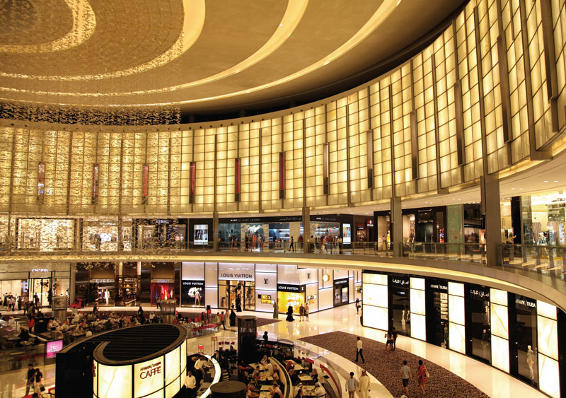 Real Estate Market &amp;amp; Lifestyle,Real Estate,LOS QUE MÁS VENDEN, LOS MÁS GRANDES Y LOS MÁS SEXYS,Brioni. Mercados para todas las generaciones y segmentos,Marianne Vázquez, Dubai Mall cuenta con más de 1,200 almacenes.