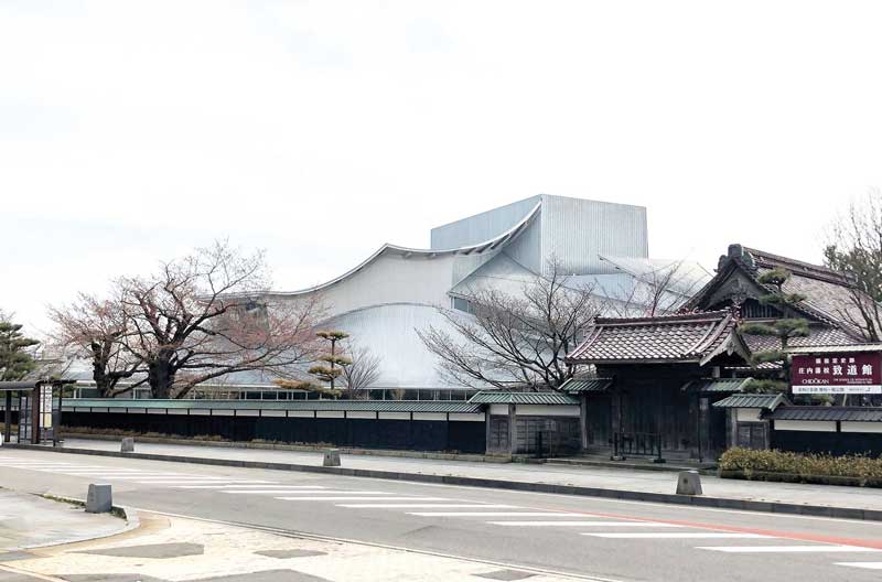 Real Estate Market &amp Lifestyle,Real Estate,Arquitectura Disruptiva,Los arquitectos más influyentes del mundo,SANAA, Organización espacial, Tsuruoka Cultural Hall. Tsuruoka, Japón (2018). 