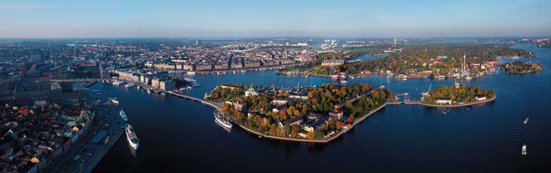 Real Estate,Real Estate Market &amp;amp; Lifestyle,Real Estate México,Smart Cities,Estocolmo ciudad de inclusión mundial, Vista aérea de la ciudad de Estocolmo, con todas sus islas. Skeppsholmen y Kastellholmen a la derecha y ‘Gamla Stan’ a la izquierda.