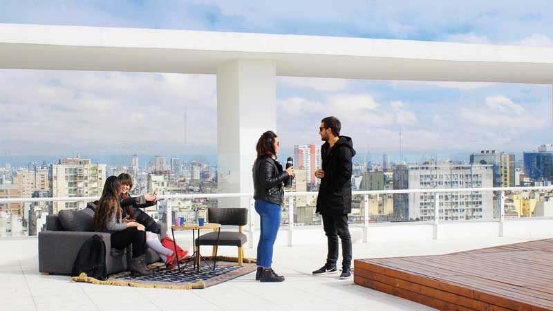 Real Estate,Real Estate Market &amp;Lifestyle,Real Estate México,Crédito Hipotecario,Comprar,Rentar,¿Comprar o rentar?, Co-living, co-working, áreas que buscan los jóvenes hoy en día.