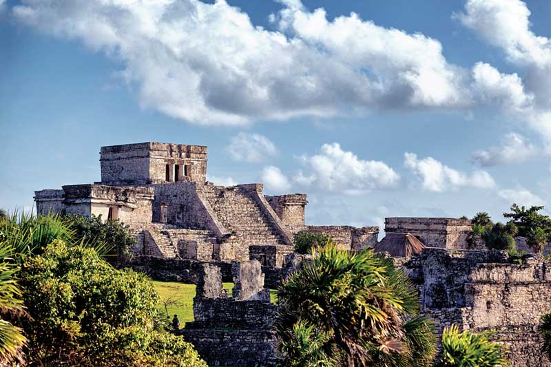 Real Estate Market &amp;amp; Lifestyle,Real Estate,Destino de clase mundial,Tulum,Especial de Tulum, Zona arqueológica de Tulum.