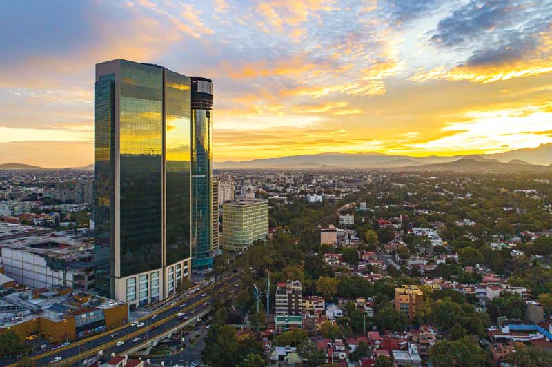 Real Estate Market &amp;amp; Lifestyle,Real Estate,Entendiendo el mercado de oficinas:  FUNO,Tulum,Especial de Tulum,Jacobo El-Mann,FUNO, Torre M (Mítikah), CDMX.