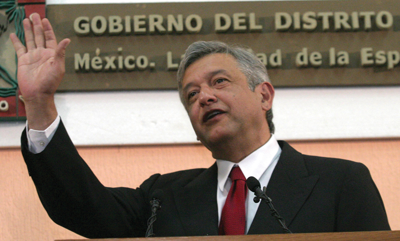 Real Estate Market &amp; Lifestyle,Real Estate,Real Estate México,ADI,30 años de la ADI,Asociación de Desarrolladores Inmobiliarios, Andrés Manuel López Obrador, jefe de Gobierno del Distrito Federal.