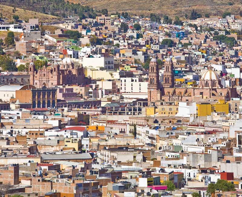 Real Estate Market &amp; Lifestyle,Real Estate,Real Estate México,ADI,30 años de la ADI,Asociación de Desarrolladores Inmobiliarios, Panorámica aérea del Centro Histórico de Zacatecas.