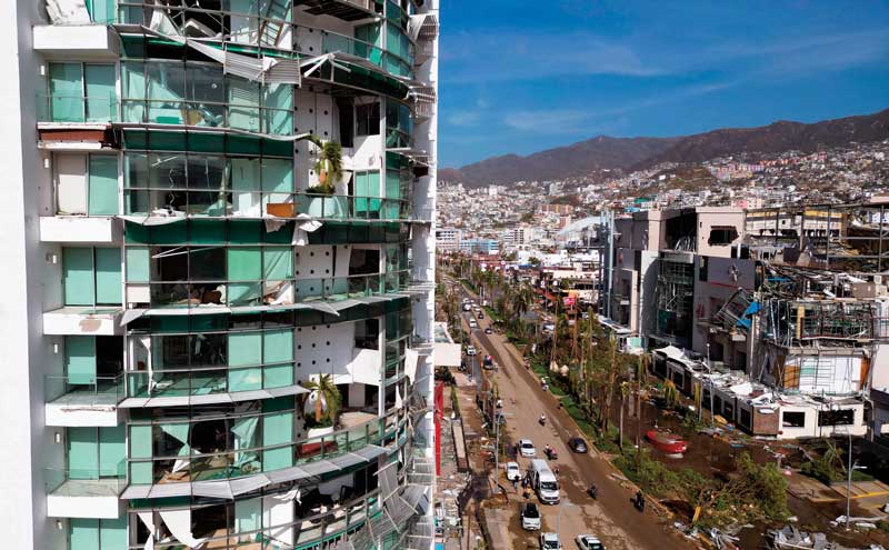 Real Estate,Real Estate Market and Lifestyle,Real Estate Market &amp;amp; Lifestyle,Bioarquitectura, Acapulco tras el paso del huracán Otis.