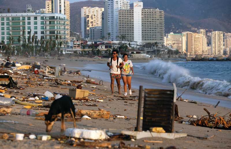 Real Estate,Real Estate Market and Lifestyle,Real Estate Market &amp;amp; Lifestyle,Bioarquitectura, Se han rescatado a casi 13 mil afectados tras el paso del huracán.