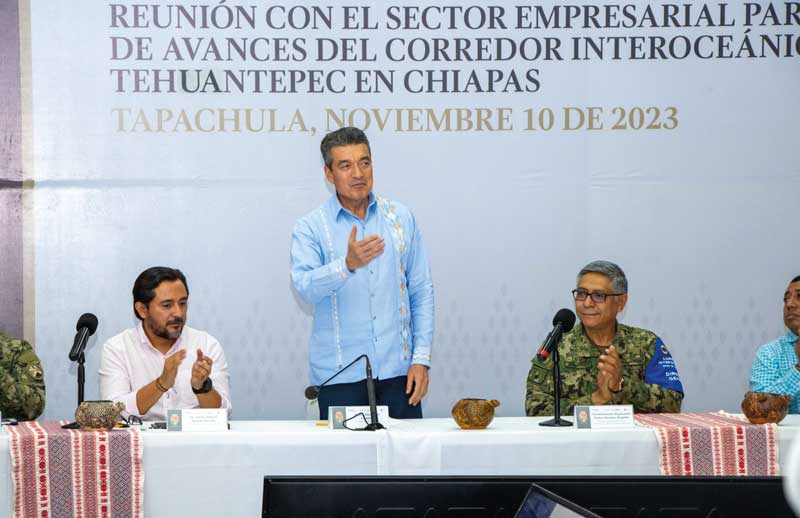 Real Estate,Real Estate Market and Lifestyle,Real Estate Market &amp;amp; Lifestyle,CIIT,Proistmo,Corredor Interoceánico del Istmo de Tehuantepec,México en el centro del mundo, Carlos Alberto Salazar Estrada, secretario de Economía y del Trabajo del Estado de Chiapas; Rutilio Escandón, gobernador de Chiapas; Almirante Raymundo Pedro Morales Ángeles, director del CIIT.