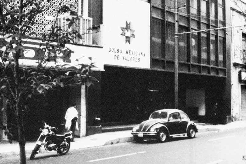 Real Estate Market &amp; Lifestyle,Real Estate,Real Estate México,60 años de Inbursa,Grupo Financiero Inbursa,Inbursa,Ing Carlos Slim,Marco Antonio Slim,Grupo Carso, Segunda sede de la BMV en la calle de Uruguay 68.