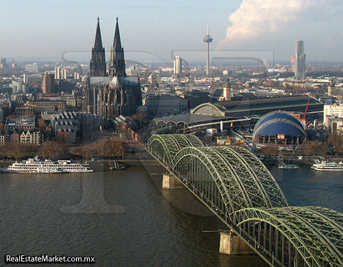 Dusseldorf, capital de Renania del Norte-Westfalia, centro económico de Alemania Occidental