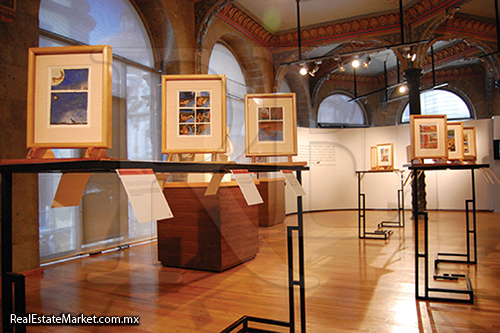 Museo del estanquillo, se inauguró en 2006, alberca de colección personal de 12,000 piezas del escritor Carlos Monsiváis