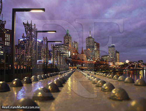 Yarra river, Melbourne,Australia.|Stockshn