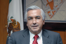 Transporte, fortalecimiento de la conexión nacional e internacional - Dr. Carlos F. Almada López