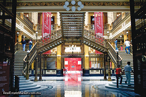 Palacio de Correos.