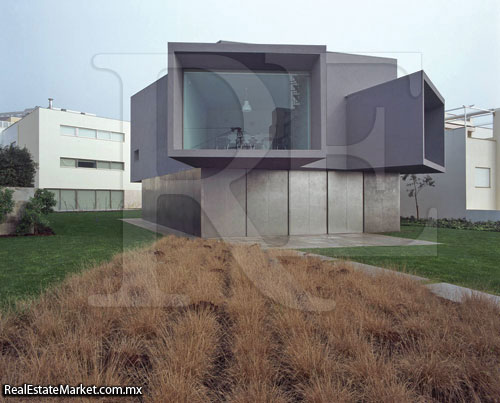 Cinema House for Manoel de Oliveira, Oporto, Portugal