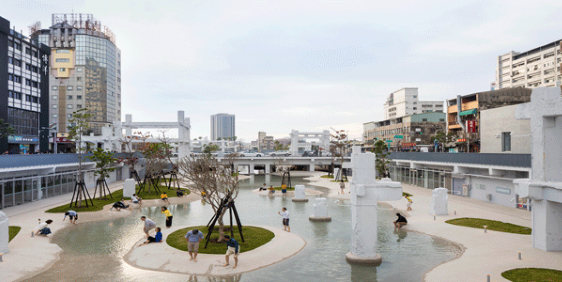 Planear ciudades para disfrutar el espacio público: David Sim