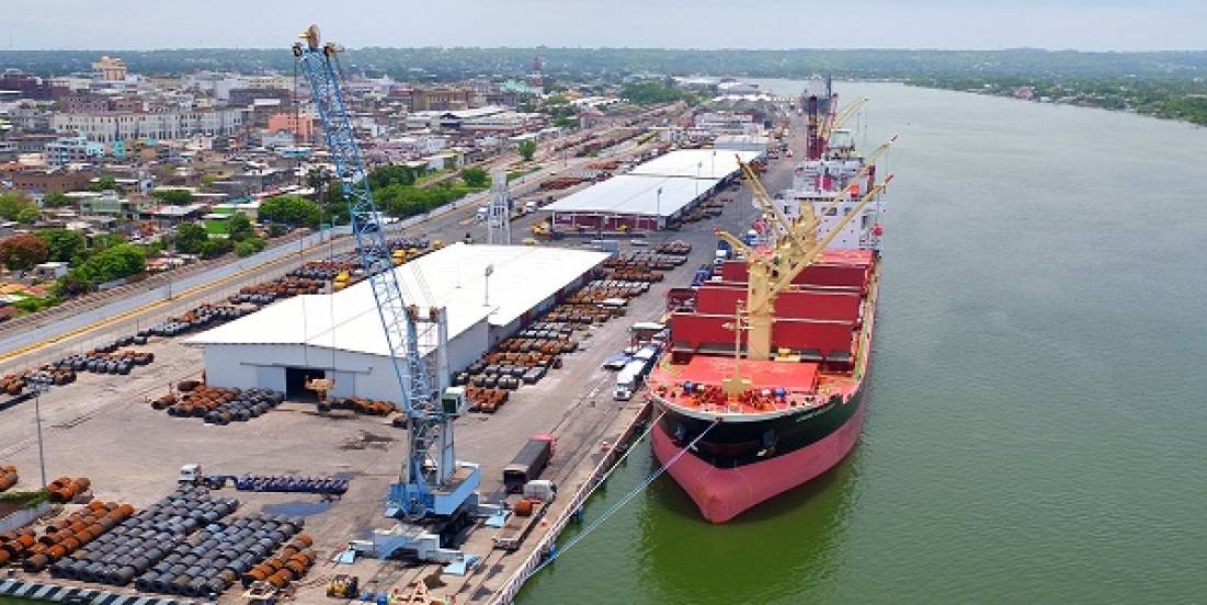 Puerto de Tampico refuerza seguridad en exportación de crudo