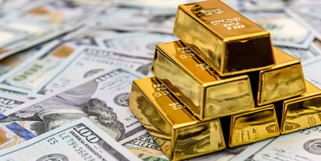 El oro brilla, el dólar tropieza y el FMI prende alertas sobre la economía global