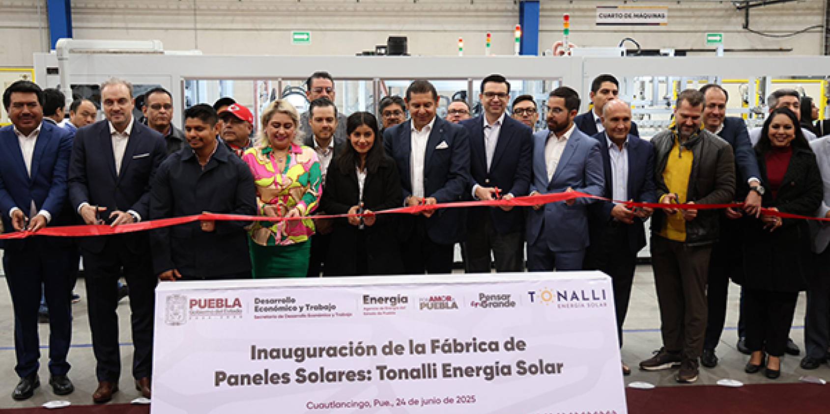 Nueva planta solar en Puebla producirá 200 mil paneles al año