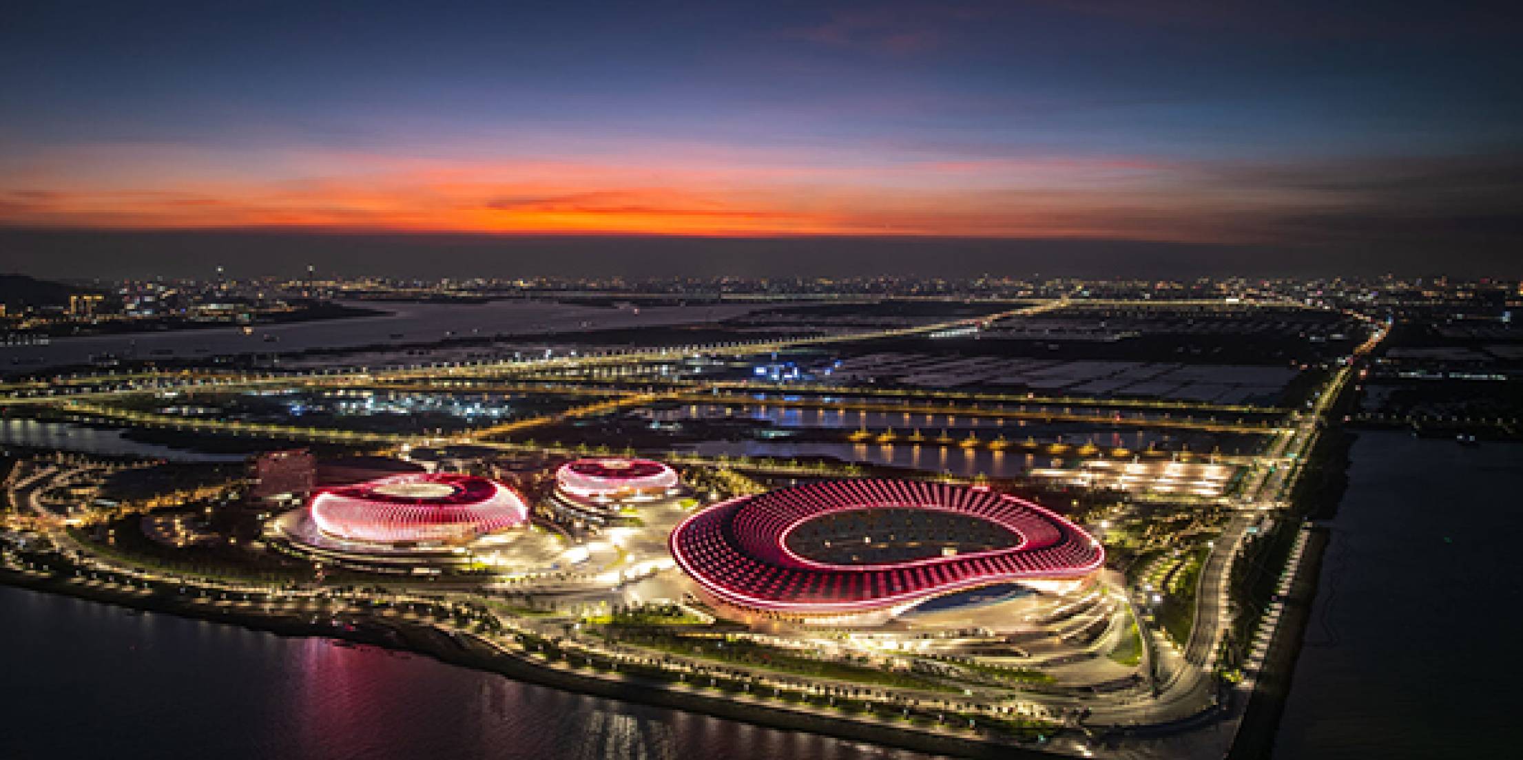 ZHA concluye centro deportivo inspirado en arquitectura tradicional china