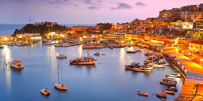 Grecia conquista al comprador de lujo: precios a nivel del Mediterráneo