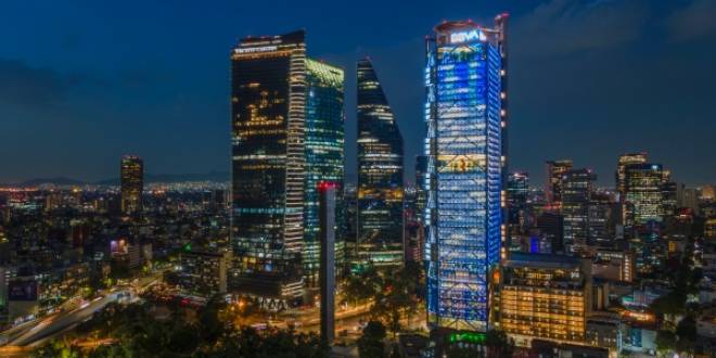 Mercado corporativo mantiene construcción pero menor ritmo de entregas
